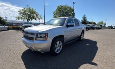 2012 Chevrolet Avalanche LS