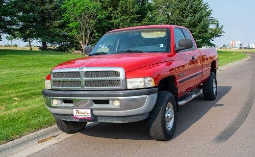 2000 Dodge RAM ST
