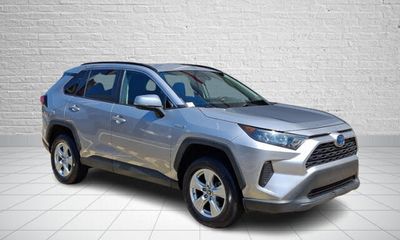 2021 Toyota RAV4 LE HV