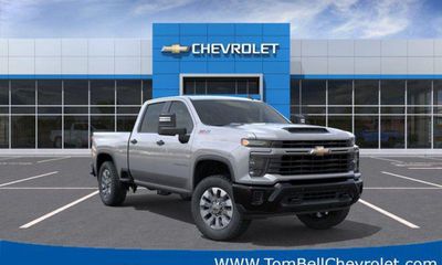 2026 Chevrolet Silverado HD Custom