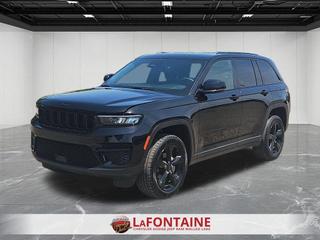 2024 Jeep Grand Cherokee Laredo
