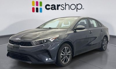 2023 Kia Forte LX LXS