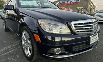 2011 Mercedes-Benz C-Class C300