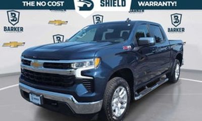 2023 Chevrolet Silverado LT