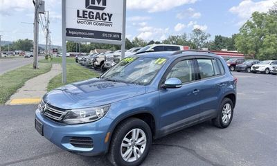 2017 Volkswagen Tiguan S 4 Motion