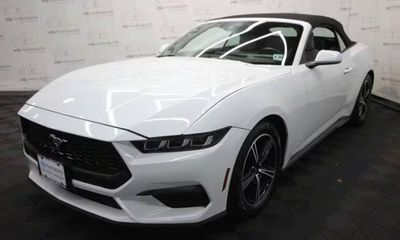2024 Ford Mustang I4