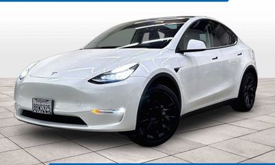 2020 Tesla Model Y Long Range