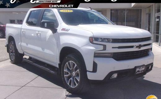 2019 Chevrolet Silverado RST
