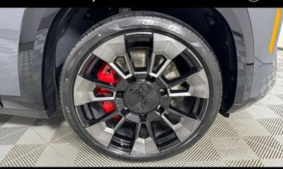 2025 BMW XM Label RED
