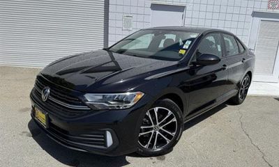 2024 Volkswagen Jetta Sport AQ301 Trans