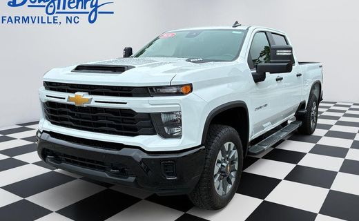 2026 Chevrolet Silverado HD Custom