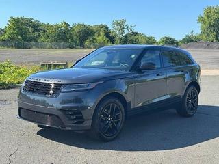 2024 Land Rover Range Velar P250 Dynamic SE