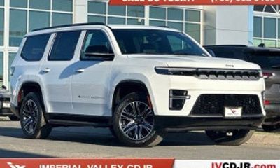 2026 Jeep Grand Wagoneer Base