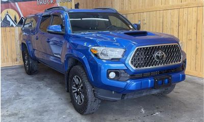 2018 Toyota Tacoma SR5 TRD OFF