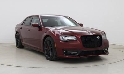 2023 Chrysler 300 300C