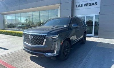 2021 Cadillac Escalade Premium Luxury