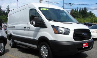 2019 Ford Transit 150 Medium Roof