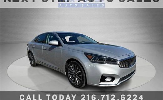 2017 Kia Cadenza Premium