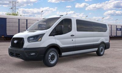 2026 Ford Transit LOW Roof