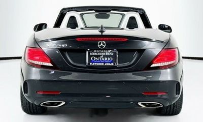 2020 Mercedes-Benz SLC-Class SLC300