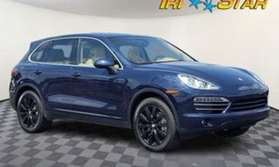 2013 Porsche Cayenne GTS
