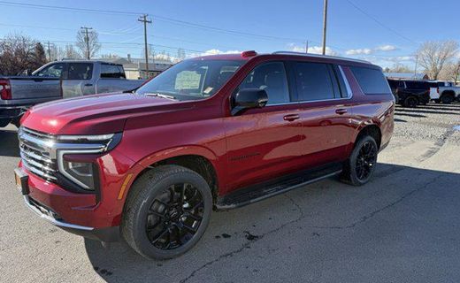 2026 Chevrolet Suburban LT