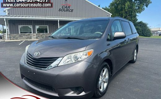 2013 Toyota Sienna LE