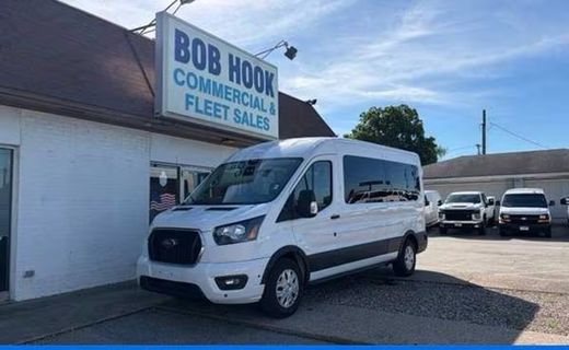 2024 Ford Transit Medium Roof