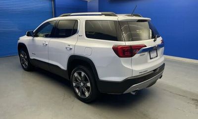 2018 GMC Acadia SLT 2