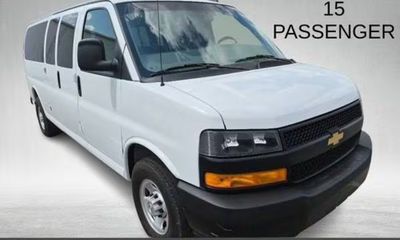 2025 Chevrolet Express LS EXT
