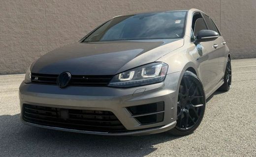 2017 Volkswagen Golf R Base