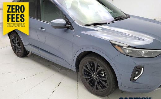 2023 Ford Escape ST Line Elite