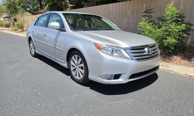 2011 Toyota Avalon Limited