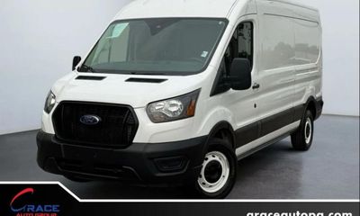 2024 Ford Transit Medium Roof