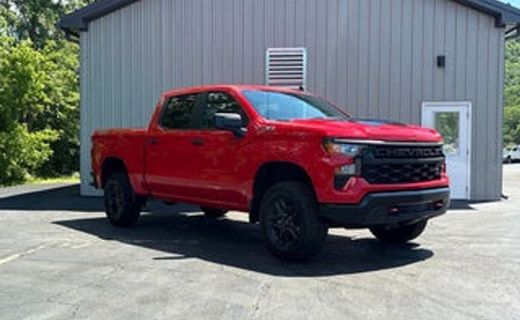 2026 Chevrolet Silverado Trail Boss Custom
