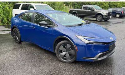 2024 Toyota Prius XLE