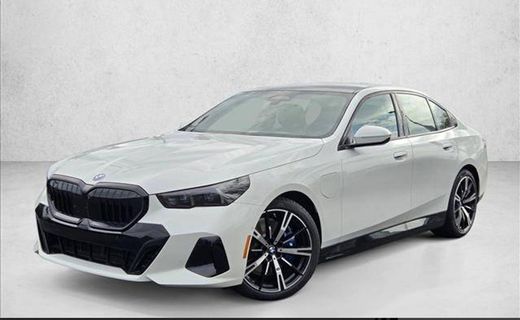 2027 BMW 550E xDrive