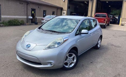 2012 Nissan Leaf SL