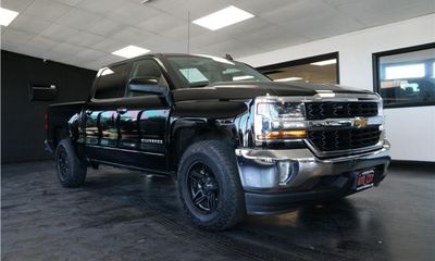 2017 Chevrolet Silverado LT