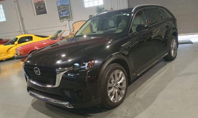 2024 Mazda CX-90 Premium Plus Package