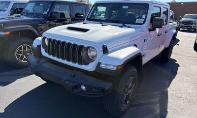 2026 Jeep Gladiator Sport