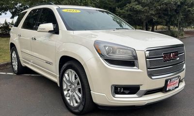 2015 GMC Acadia Denali