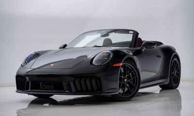 2026 Porsche 911 Carrera GTS 4