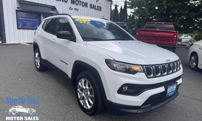 2023 Jeep Compass Latitude LUX Altitude
