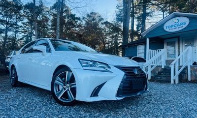 2016 Lexus GS 200T