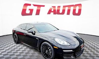 2013 Porsche Panamera GTS