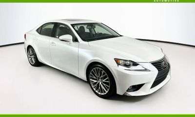 2016 Lexus IS 200T