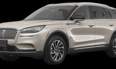 2023 Lincoln Corsair Standard