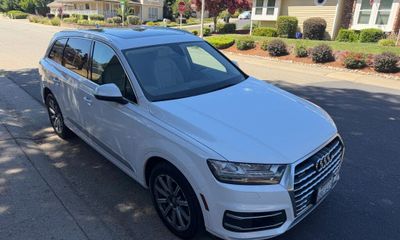 2018 Audi Q7 Quattro Premium Plus