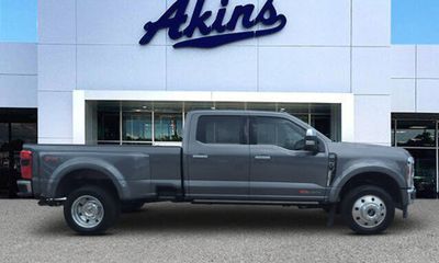 2025 Ford F-450 Platinum